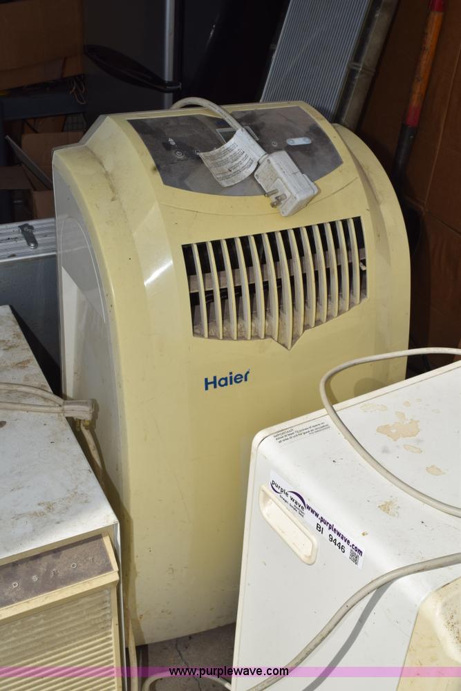 image for item BI9446 (3) assorted humidifiers and dehumidifiers