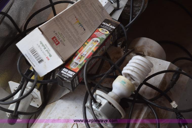 image for item BI9447 Assorted grow lights and equipment