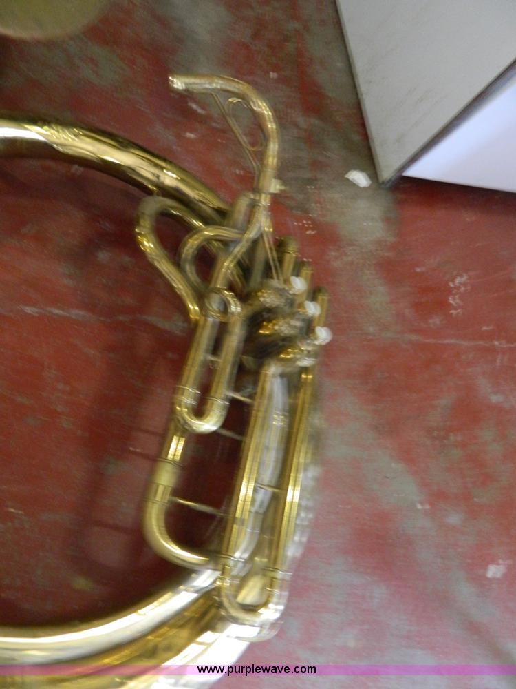 image for item BJ9073 Tuba