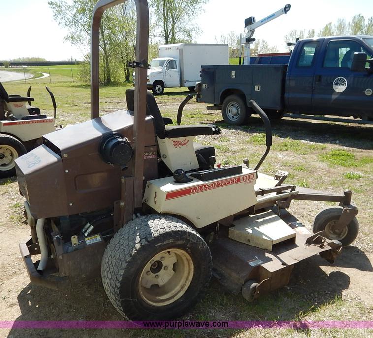 image for item BJ9646 2008 Grasshopper 430D ZTR lawn mower