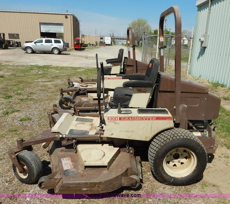 image for item BJ9646 2008 Grasshopper 430D ZTR lawn mower