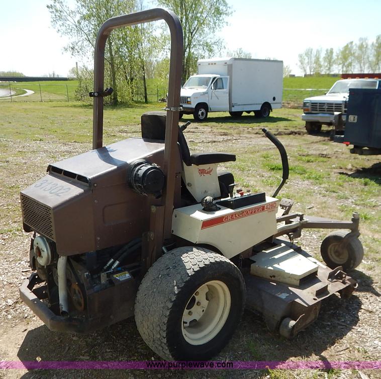 image for item BJ9647 2007 Grasshopper 428D ZTR lawn mower