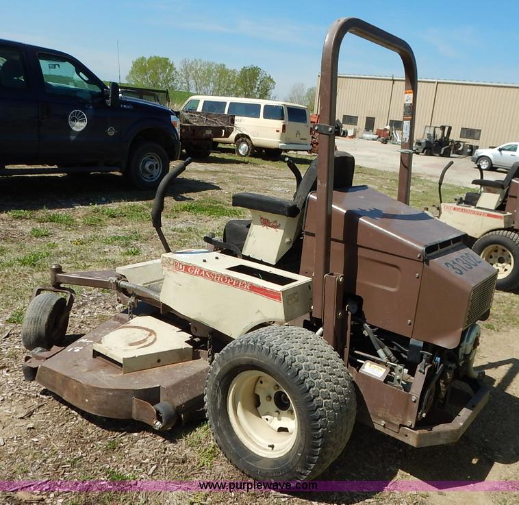image for item BJ9647 2007 Grasshopper 428D ZTR lawn mower