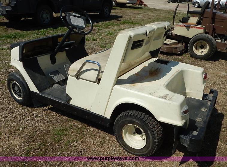 image for item BJ9648 Yamaha golf cart