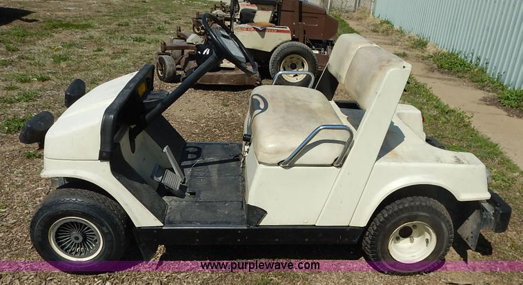 image for item BJ9648 Yamaha golf cart