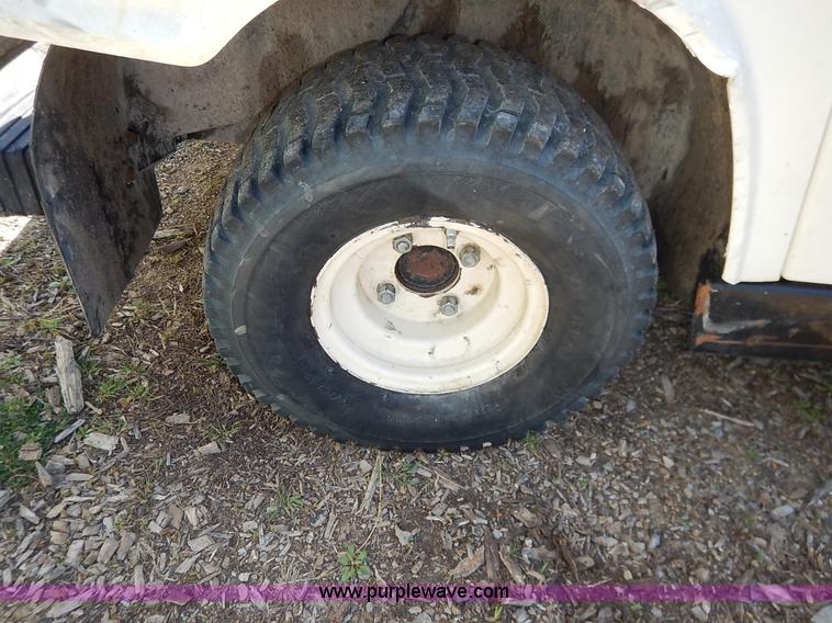 image for item BJ9648 Yamaha golf cart