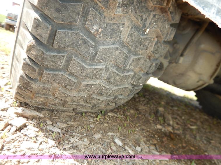 image for item BJ9648 Yamaha golf cart