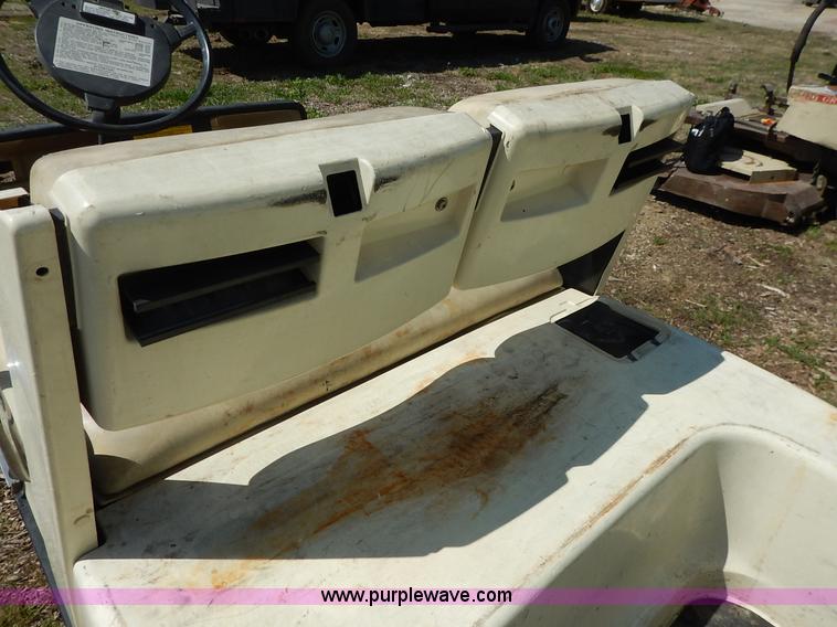 image for item BJ9648 Yamaha golf cart