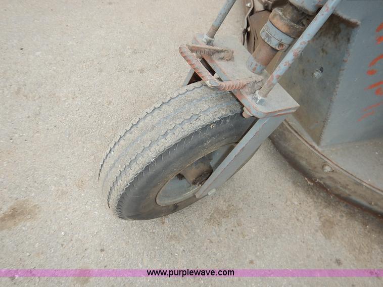 image for item BJ9651 Heckendorn lawn mower