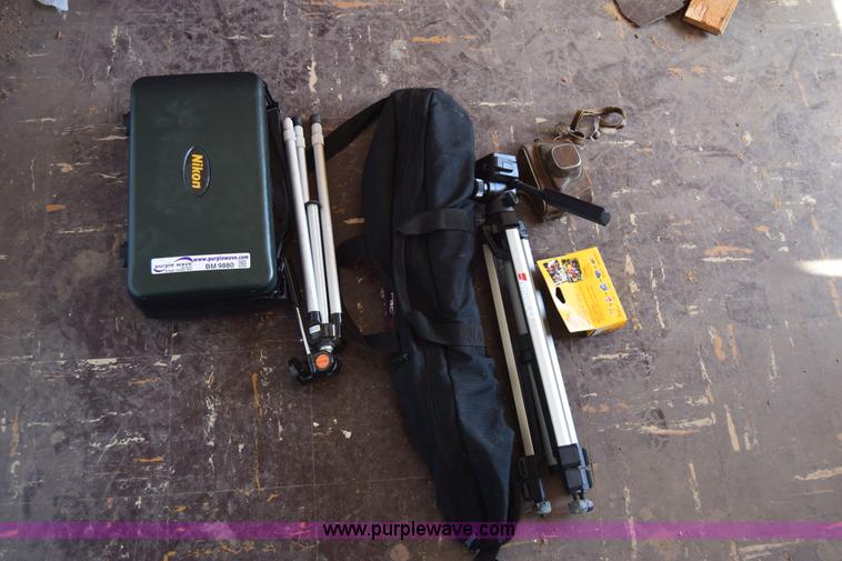 image for item BM9880 Assorted electronics