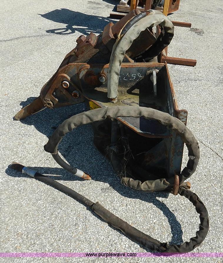 Bobcat jack hammer skid steer attachment in Lenexa, KS Item BO9952