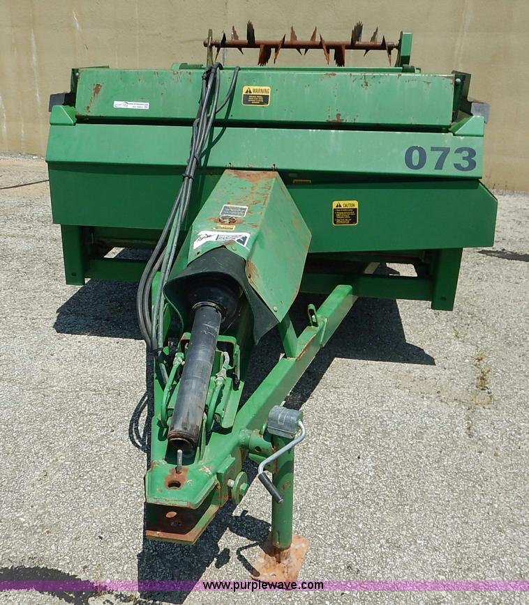 image for item BO9964 John Deere 455  manure spreader