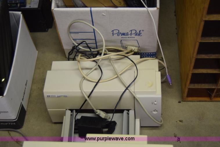 image for item BP9008 Assorted electronics