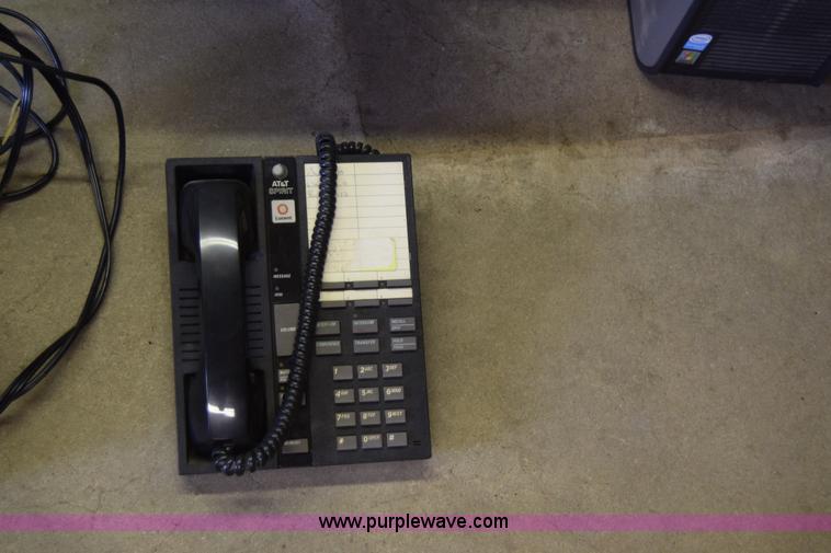 image for item BP9008 Assorted electronics