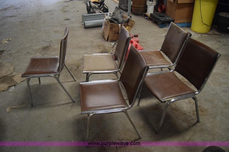 image for item BP9013 (5) chairs