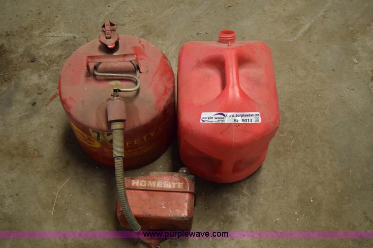 image for item BP9014 (3) gas cans