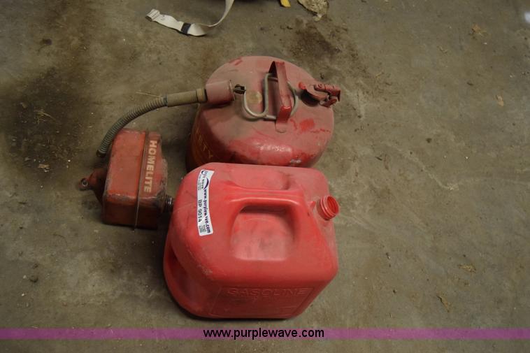 image for item BP9014 (3) gas cans