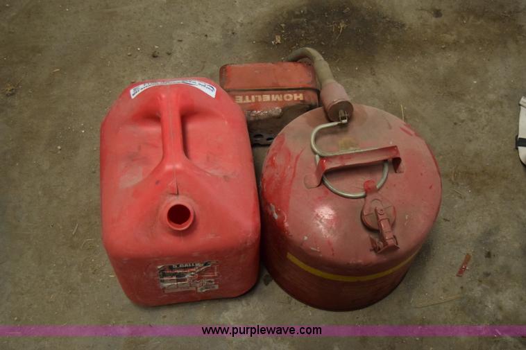 image for item BP9014 (3) gas cans