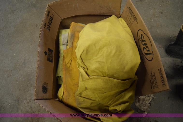 image for item BP9015 Assorted items