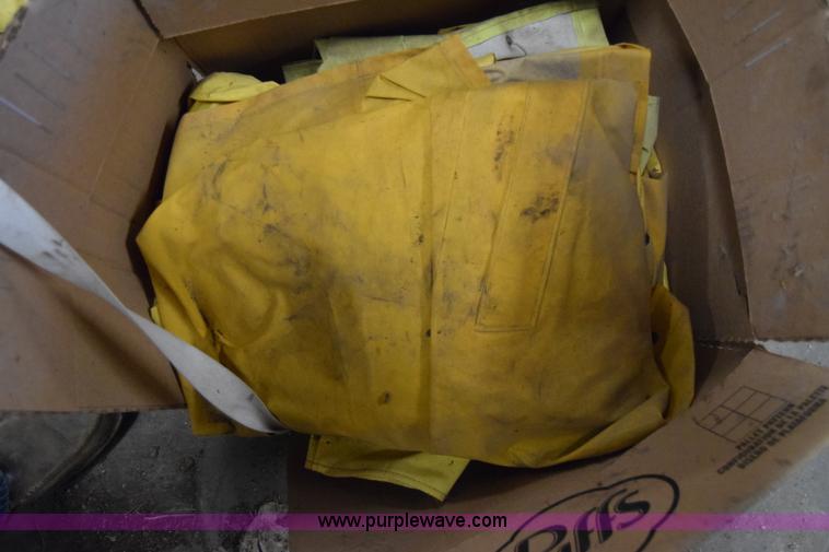 image for item BP9015 Assorted items