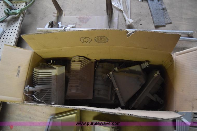 image for item BP9025 Assorted tools