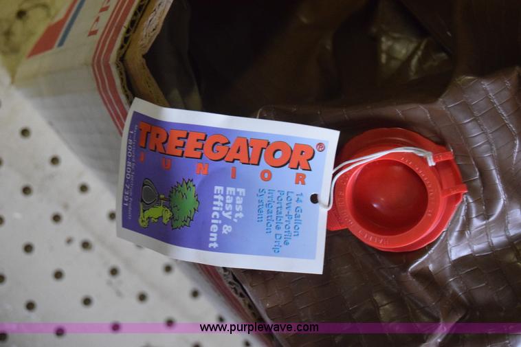 image for item BP9025 Assorted tools