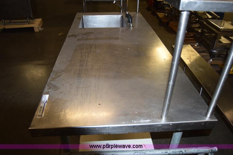 image for item BQ9517 Assorted restaurant equipment