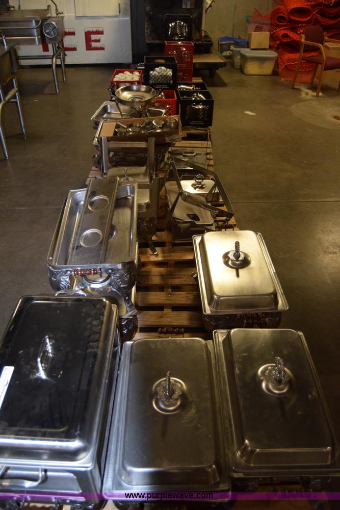 image for item BQ9523 Assorted restaurant equipment