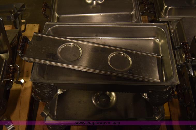 image for item BQ9523 Assorted restaurant equipment