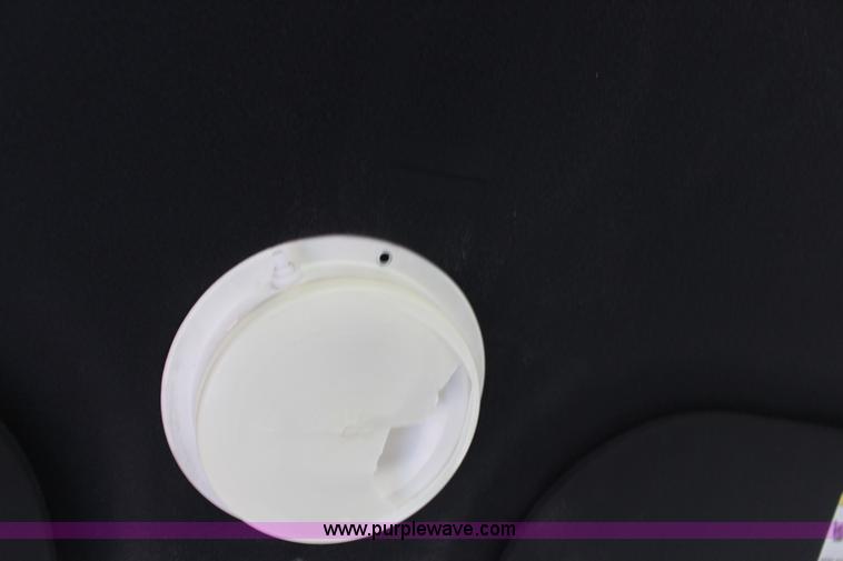 image for item F7917 2006 Ford Crown Victoria Police Interceptor