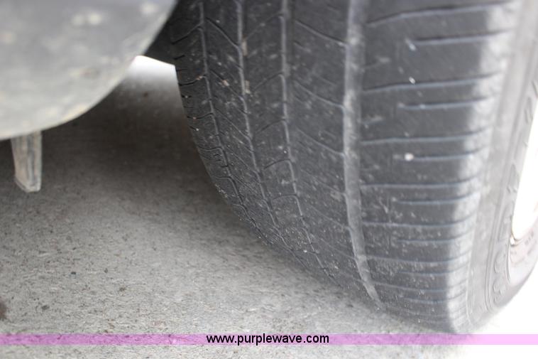 image for item F7917 2006 Ford Crown Victoria Police Interceptor