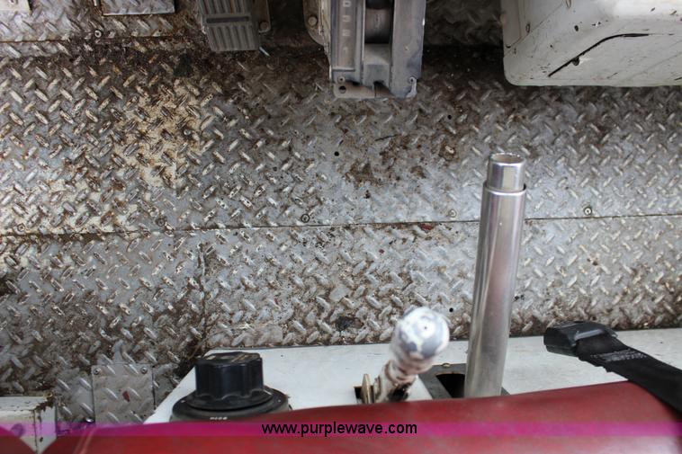 image for item F7963 1967 Seagrave 800K Pierce fire engine