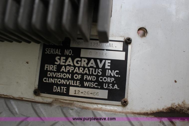 image for item F7963 1967 Seagrave 800K Pierce fire engine