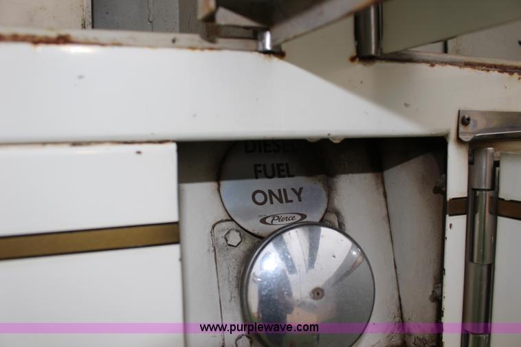 image for item F7963 1967 Seagrave 800K Pierce fire engine