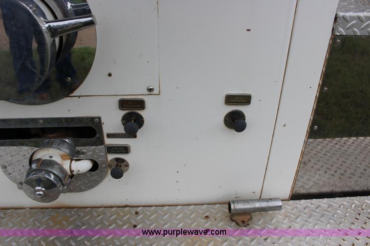 image for item F7963 1967 Seagrave 800K Pierce fire engine