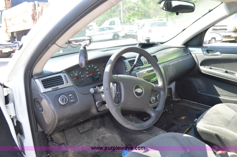 image for item G3612 2012 Chevrolet Impala Police Cruiser