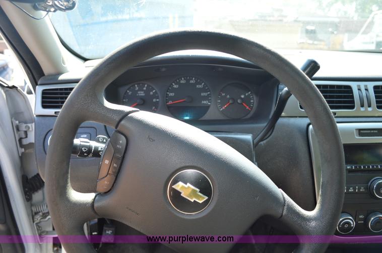 image for item G3613 2012 Chevrolet Impala Police Cruiser