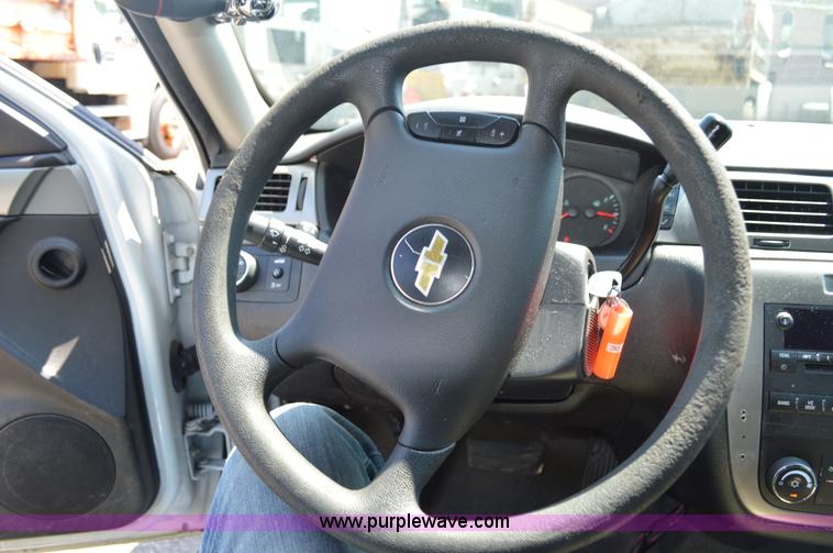 image for item G3616 2012 Chevrolet Impala Police Cruiser