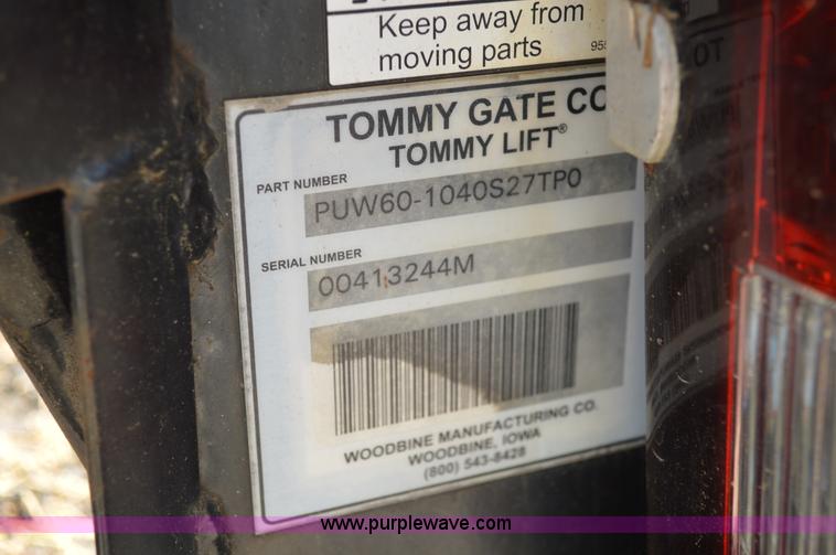 image for item G3618 2006 Chevrolet Silverado 2500HD pickup truck