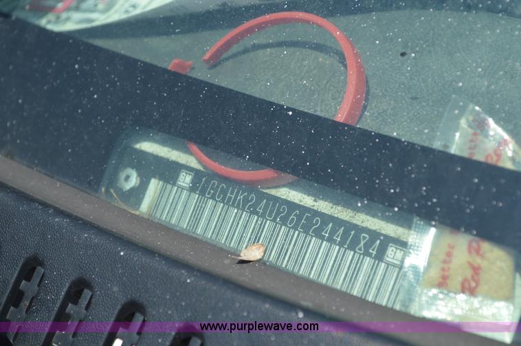 image for item G3618 2006 Chevrolet Silverado 2500HD pickup truck