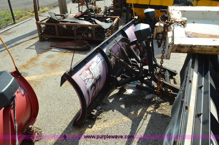 image for item G3618 2006 Chevrolet Silverado 2500HD pickup truck