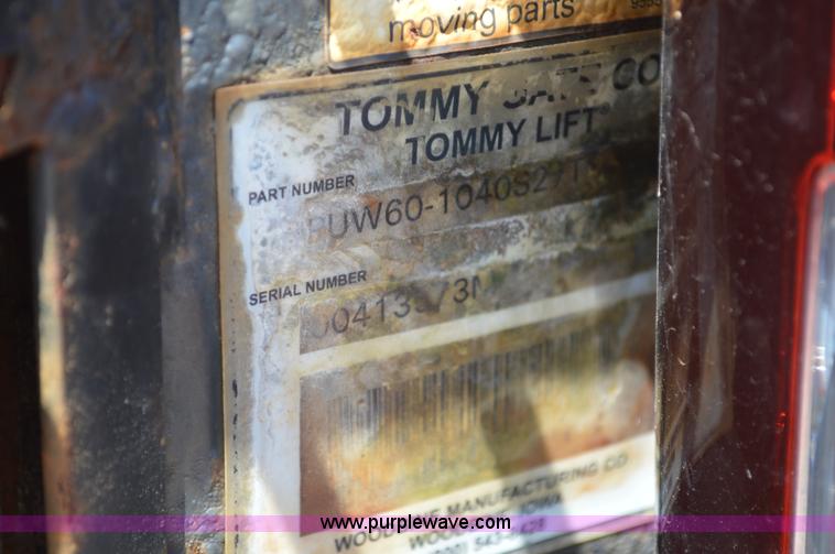 image for item G3620 2006 Chevrolet Silverado 2500HD pickup truck