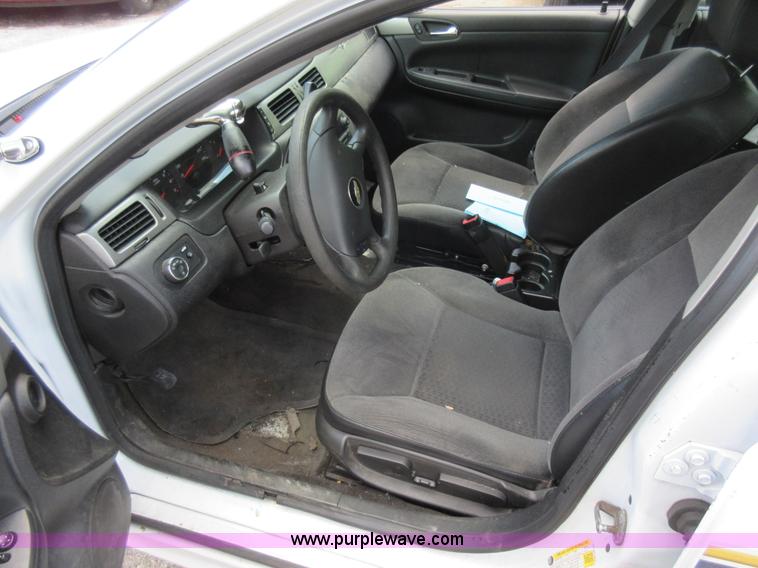 image for item G3623 2011 Chevrolet Impala Police Cruiser