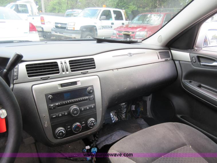 image for item G3623 2011 Chevrolet Impala Police Cruiser