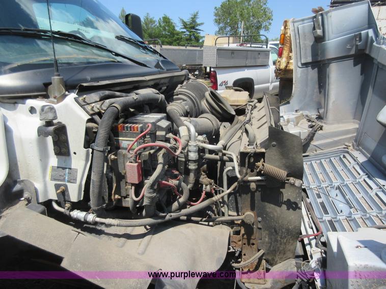 image for item G3624 2003 GMC C5 dump truck