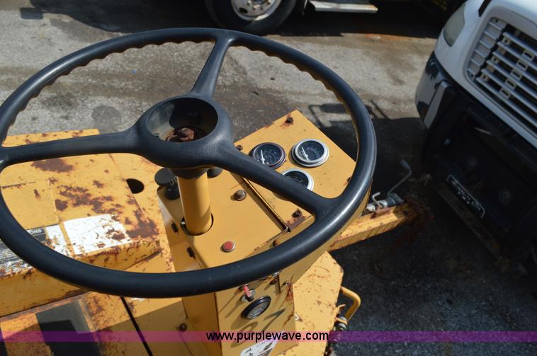 image for item G3631 Rosco Vibrostat III vibratory double drum roller