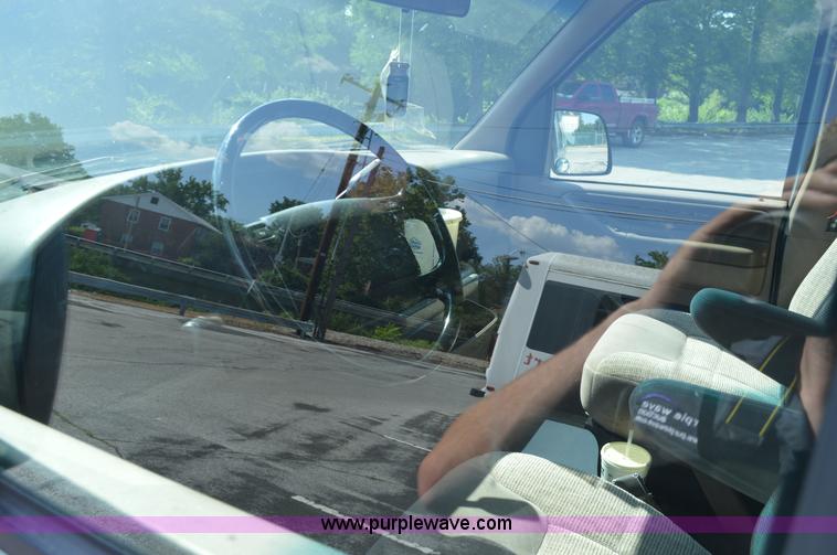 image for item G3632 1995 Ford Club Wagon Super van