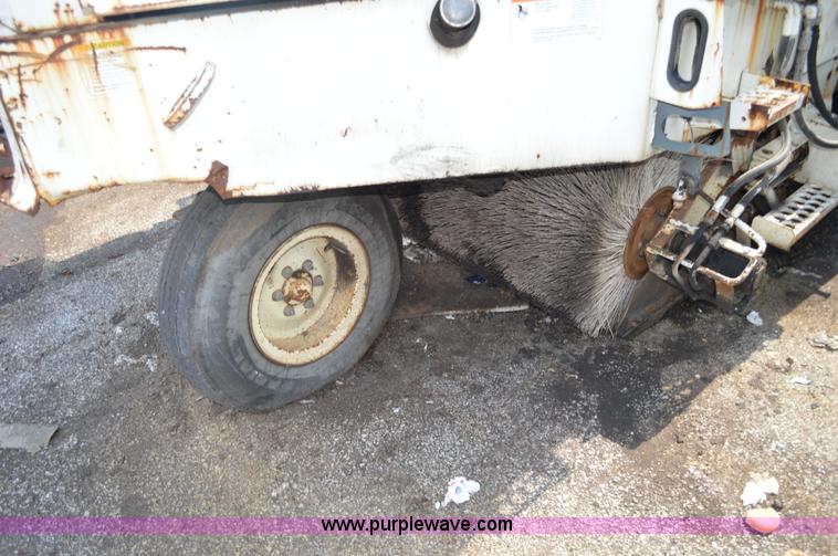image for item G3635 Elgin street sweeper