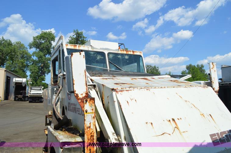 image for item G3635 Elgin street sweeper