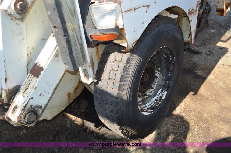 image for item G3635 Elgin street sweeper